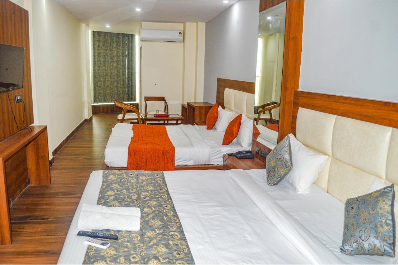 Fabhotel The Golf Inn Noida Exteriér fotografie